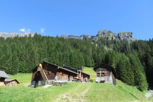 Rencontre au refuge des Fonts, avec un animateur de la réserve naturelle
