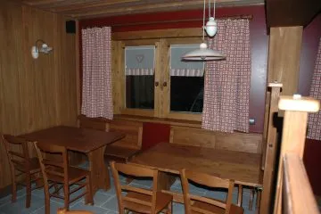 Le Rouet Bar & Restaurant