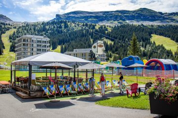 © Flaine-Grain-de-Sel-Terrasse-Couverte-Exterieure - OT Flaine-Candice Genard