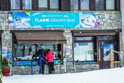 Grands Vans’ ticket offices