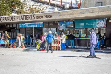 © Flaine-Caisses-DMC-Telepherique-Grandes-Platieres-Vue-Cote-Large - OT Flaine-Candice Genard