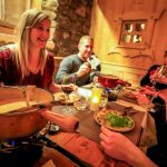 © Flaine-Chalet-Michet-Fondue-Groupe - OT Flaine-Candice Genard