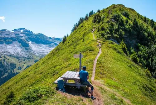 Picnic area at Pointe de Véret
