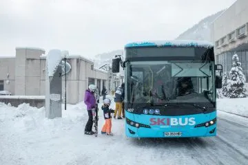© Shuttle stop - 7 Galerie marchande Flaine Forêt_Flaine - OT Flaine - J.Ravier