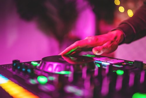 DJ set du vendredi avec DJ Marc Beyaert