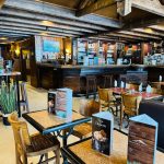 © Brasserie Les Cimes Intérieur - Brasserie Les Cimes