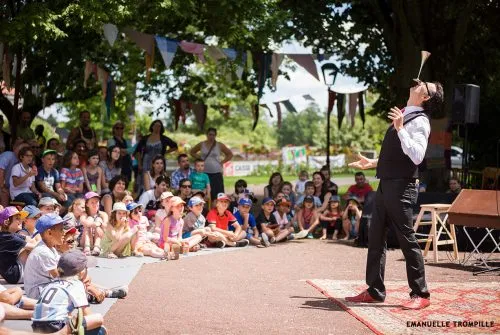 Spectacle jonglage et humour "Déséquilibre passager"
