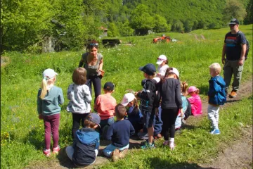 © Balade en nature contée_Samoëns - Claire O'