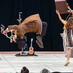 © Spectacle de cirque et musique "Seguime"_Flaine - Cie Ziec