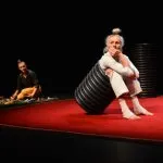 © Spectacle contorsion, équilibre et musique "TOYO"_Flaine - Marjolaine Mamet