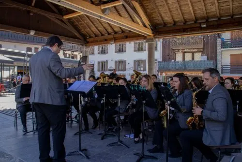 Concert de quartier à Mathonex