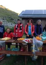 Apéritif partage au refuge de Sales