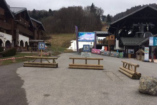 Parking PMR départ télécabine